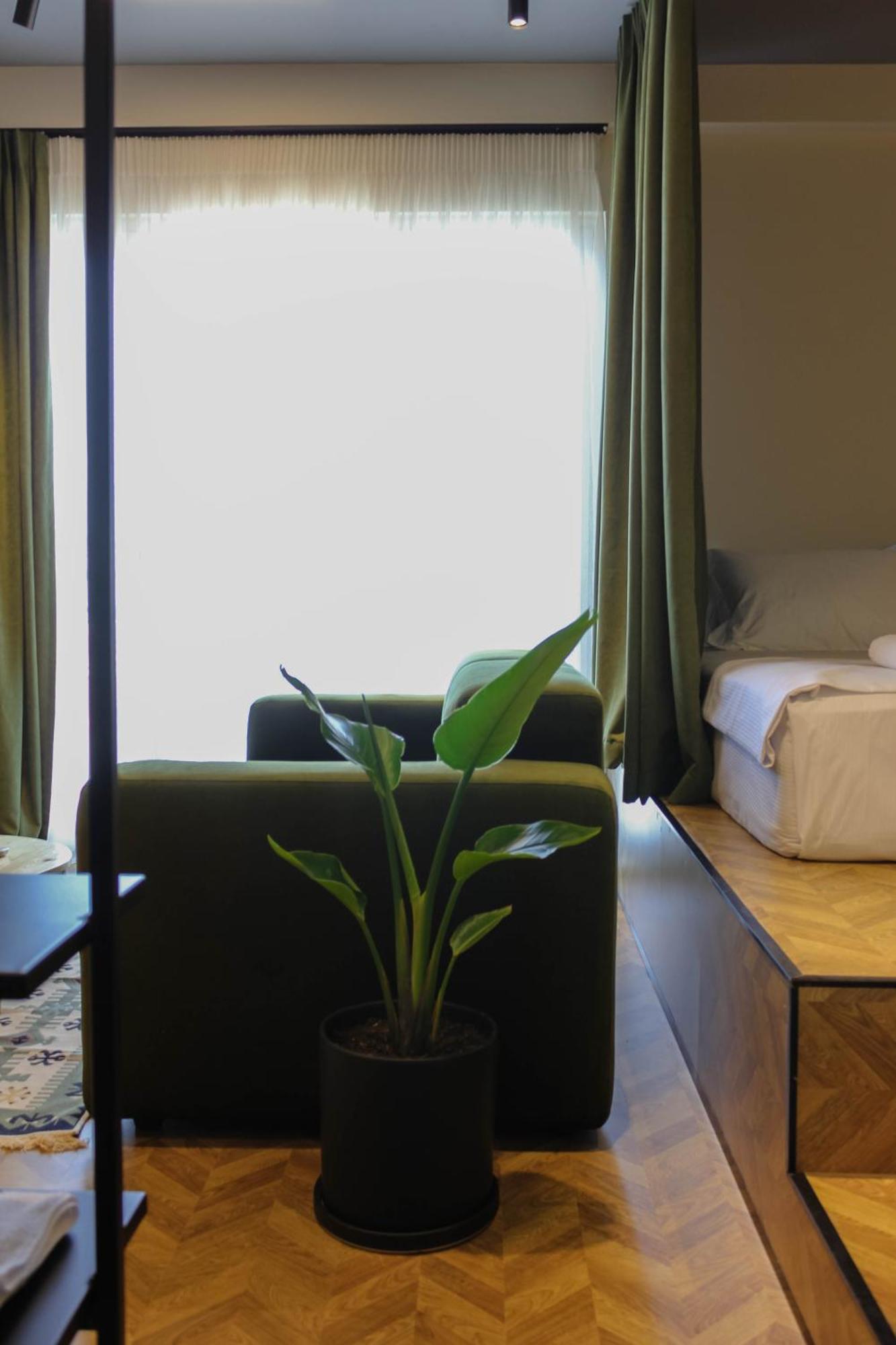 Muz Studios Тирана Екстериор снимка