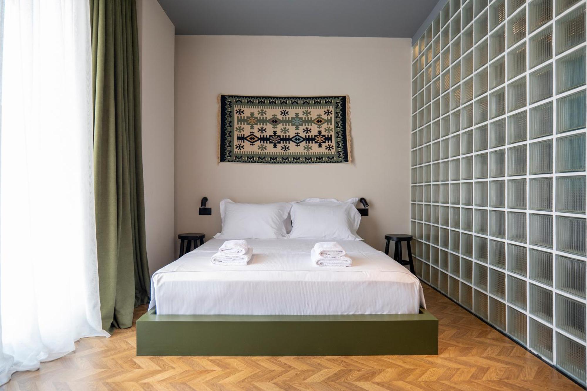 Muz Studios Тирана Екстериор снимка