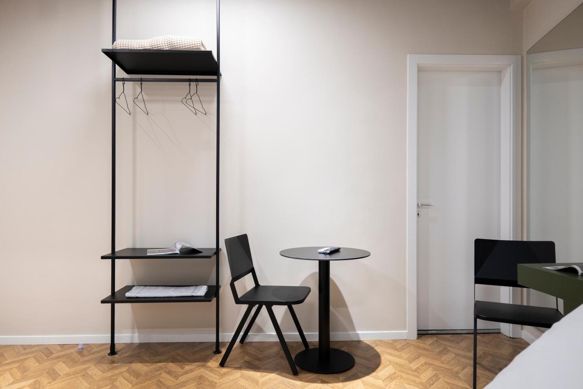 Muz Studios Тирана Екстериор снимка