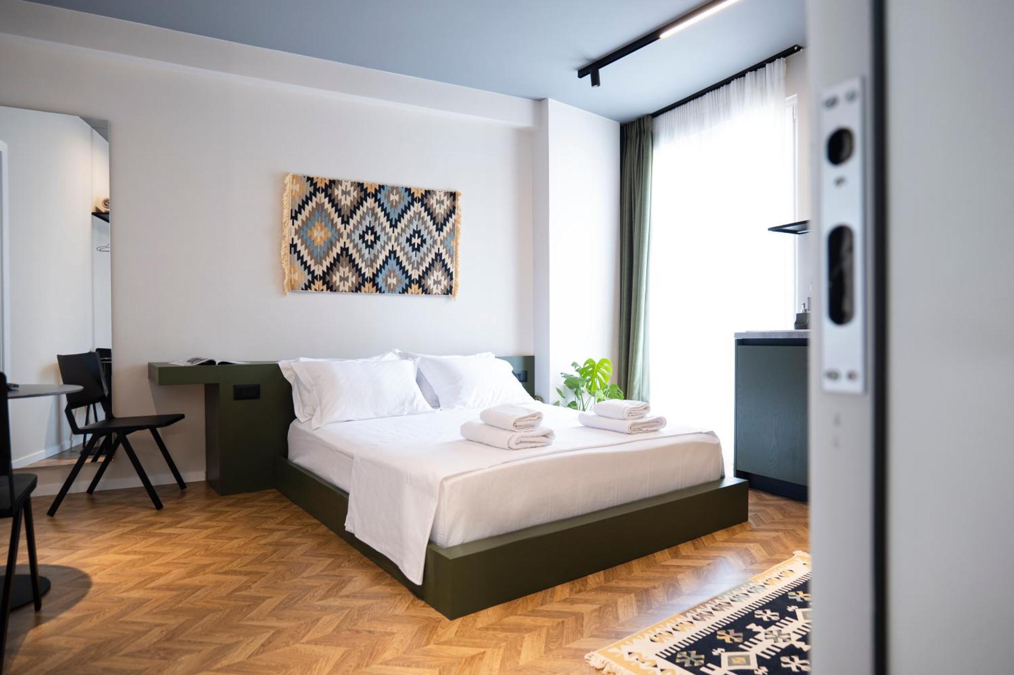 Muz Studios Тирана Екстериор снимка